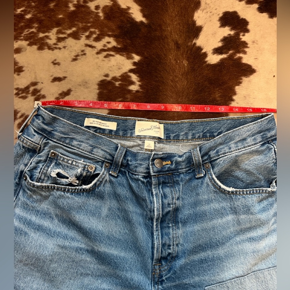 Universal Thread Men's Patchwork Light and Medium Blue Straight Jeans - Picture 3 of 9